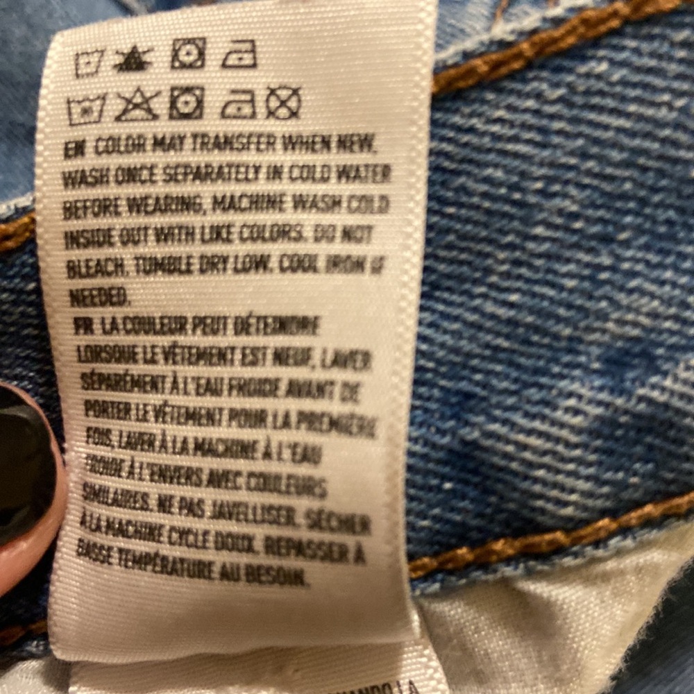 American Eagle Mom Jean Sz 2 Long worn, ripped, distressed cool jeans, light - Picture 13 of 13